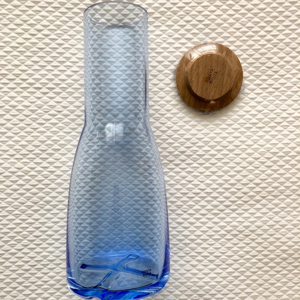 Kosta Boda carafe with oak lid